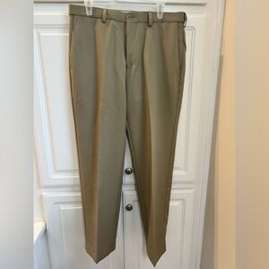 Haggar Men's Tan Chinos